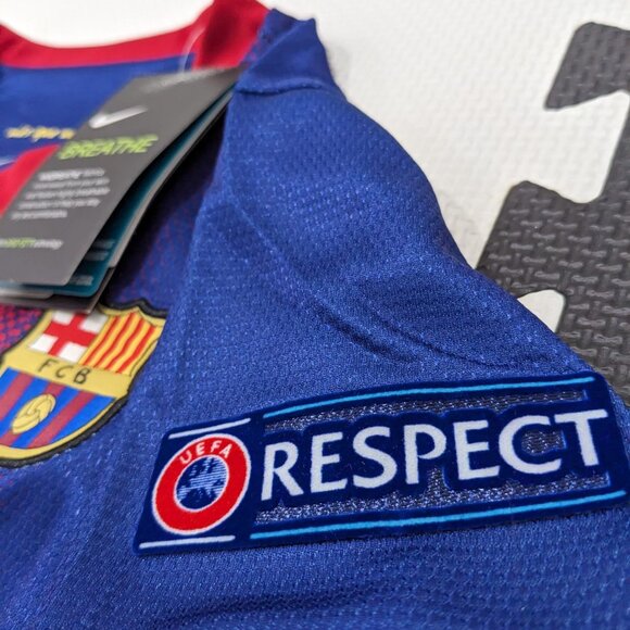 Messi #10 FC Barcelona 2012/13 Home Nike Youth Kit - Picture 8 of 16